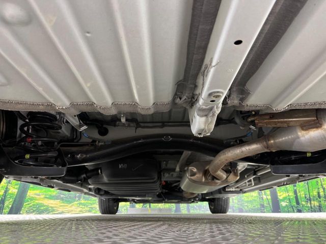 TOYOTA NOAH HYBRID 2023 Image 31