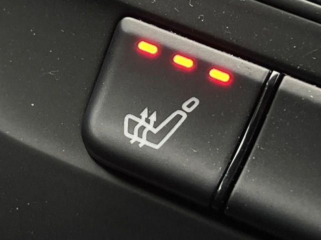 MERCEDES BENZ MERCEDES AMG GLA CLA 2014 Image 31