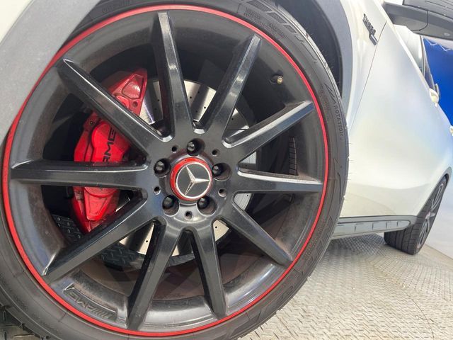 MERCEDES BENZ MERCEDES AMG GLA CLA 2014 Image 31