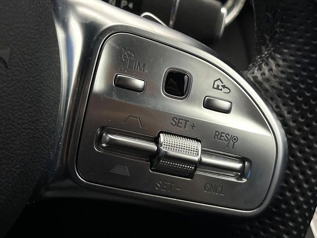 MERCEDES BENZ C CLAS 2019 Image 31