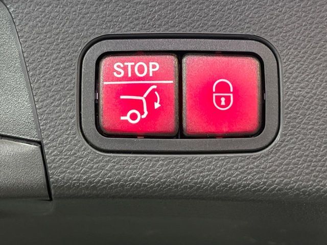 MERCEDES BENZ C CLAS 2019 Image 31