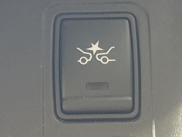 NISSAN SERENA  S-HYBRID 2016 Image 31