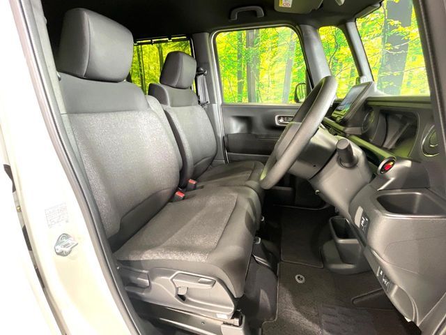 HONDA N BOX CUSTOM 2025 Image 31