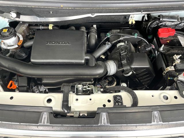 HONDA N BOX CUSTOM 2025 Image 31