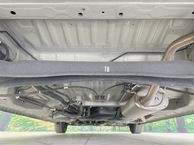 HONDA N BOX 2021 Image 31