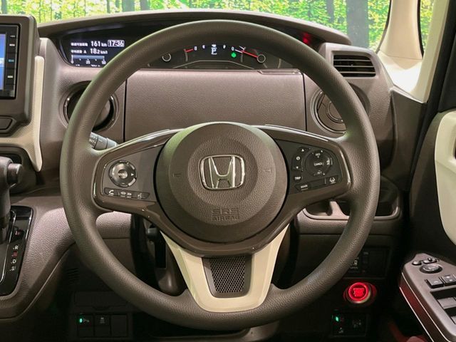 HONDA N BOX 2021 Image 31