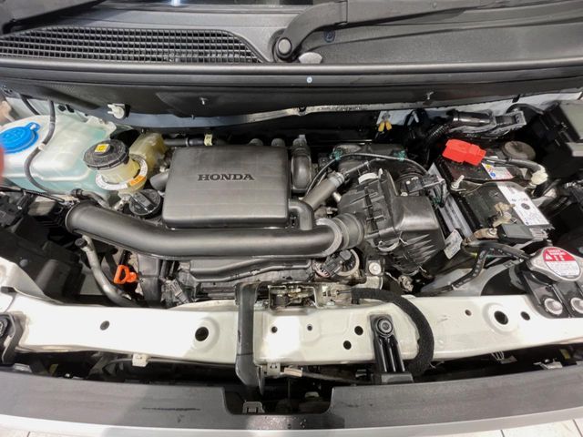 HONDA N BOX 2021 Image 31