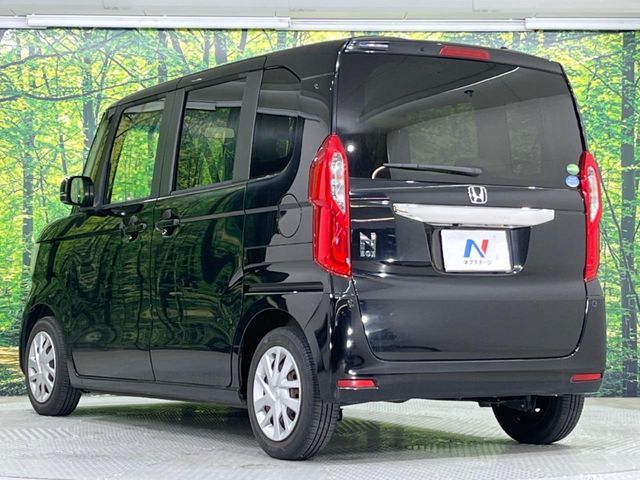 HONDA N BOX 2017 Image 31
