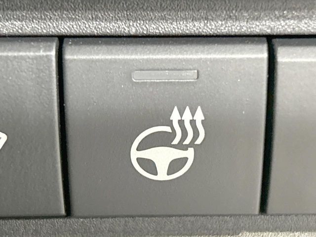 TOYOTA YARIS CROSS HYBRID 2025 Image 31