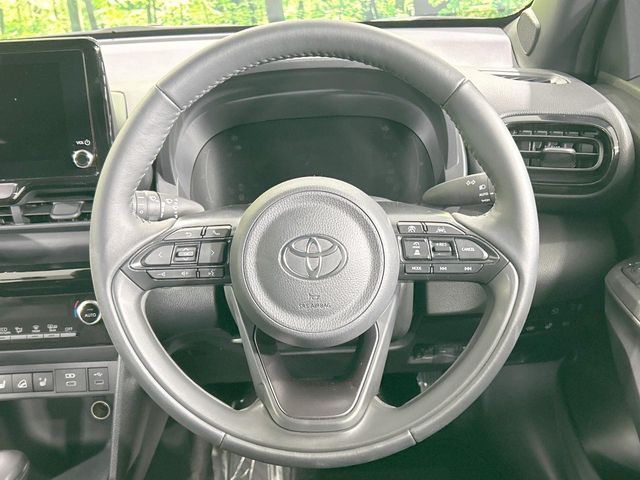 TOYOTA YARIS CROSS HYBRID 2025 Image 31