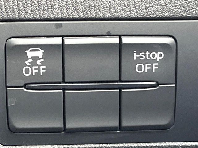 MAZDA DEMIO 2015 Image 31