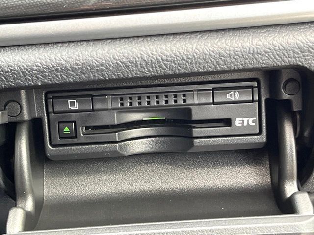 TOYOTA CROWN SEDAN HYBRID 2013 Image 31