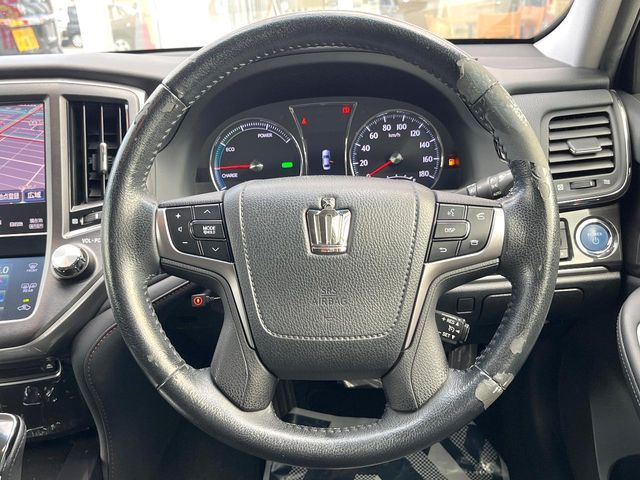 TOYOTA CROWN SEDAN HYBRID 2013 Image 31