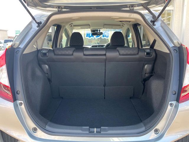 HONDA FIT 2015 Image 31