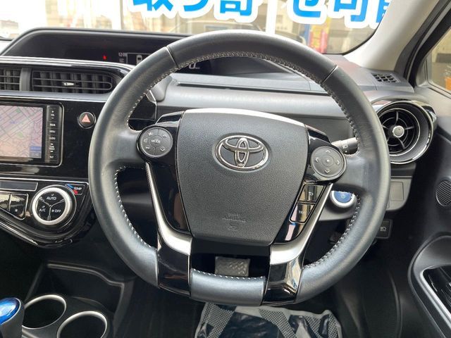 TOYOTA AQUA 2018 Image 31