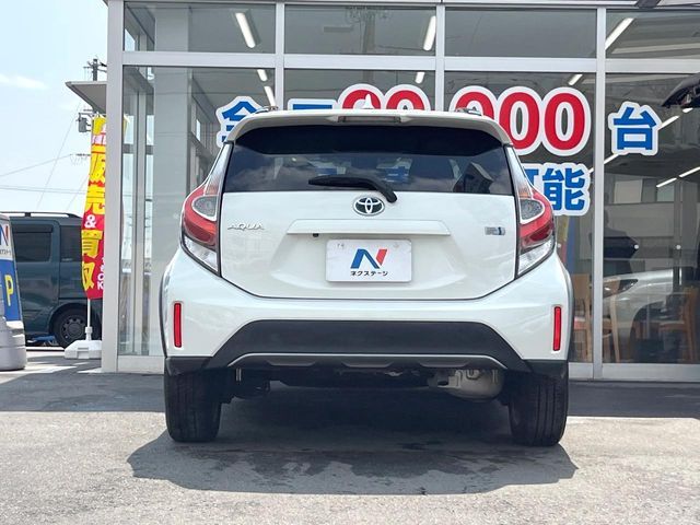 TOYOTA AQUA 2018 Image 31