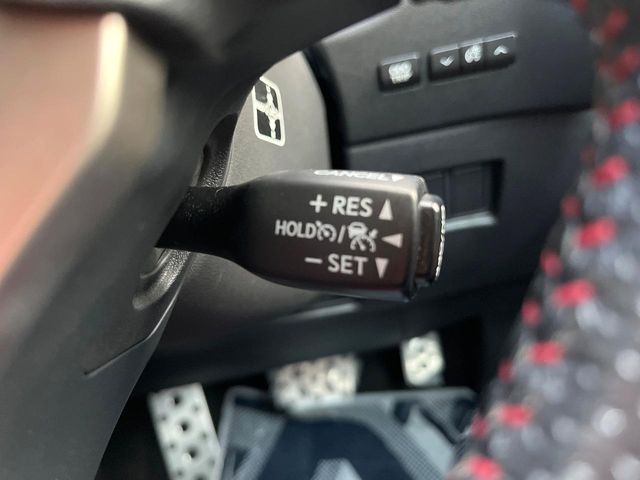 TOYOTA LEXUS NX300 2018 Image 31