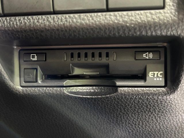 TOYOTA RAV4 HYBRID 4WD 2021 Image 31