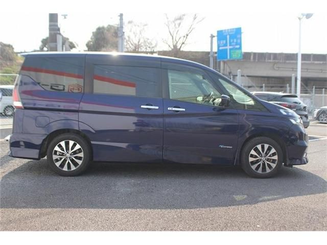 NISSAN SERENA  S-HYBRID 2017 Image 31