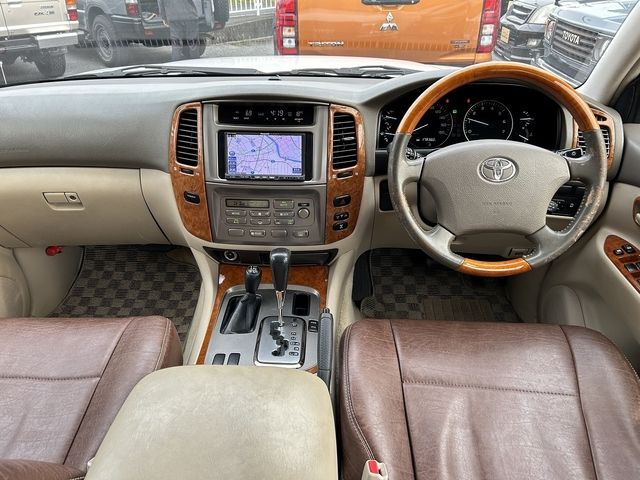 TOYOTA LANDCRUISER WAGON 2003 Image 31