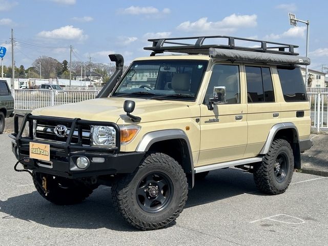 TOYOTA LANDCRUISER VAN 2015 Image 31