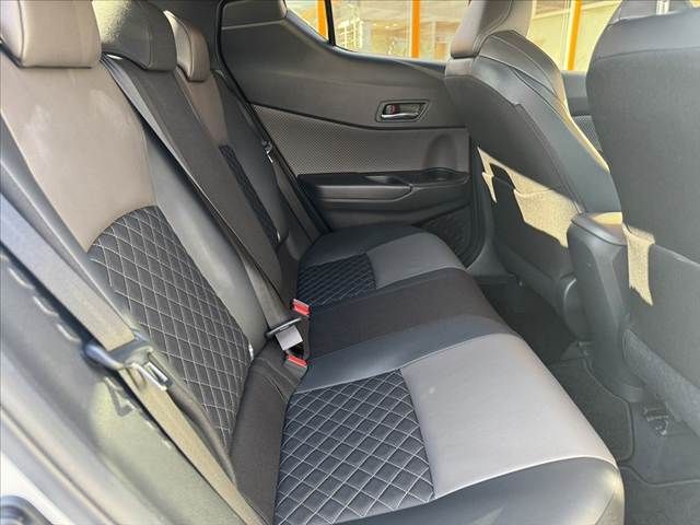 TOYOTA C-HR 2020 Image 31