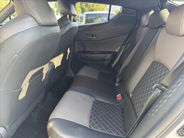 TOYOTA C-HR 2020 Image 31