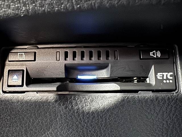 TOYOTA C-HR 2020 Image 31