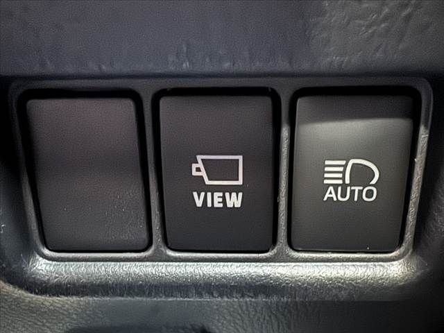 TOYOTA C-HR 2020 Image 31