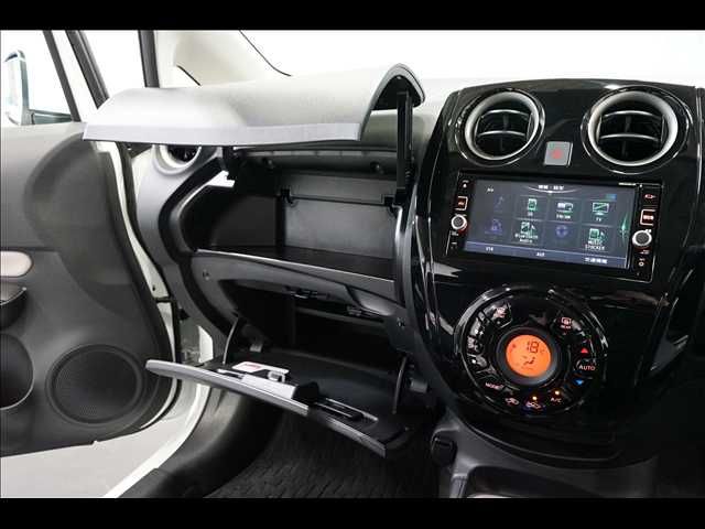 NISSAN NOTE 2017 Image 31