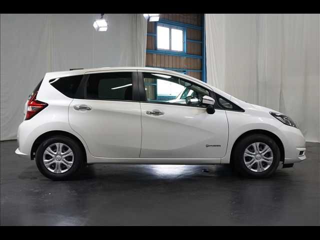 NISSAN NOTE 2017 Image 31