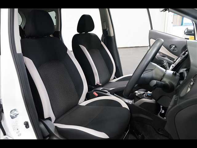 NISSAN NOTE 2017 Image 31