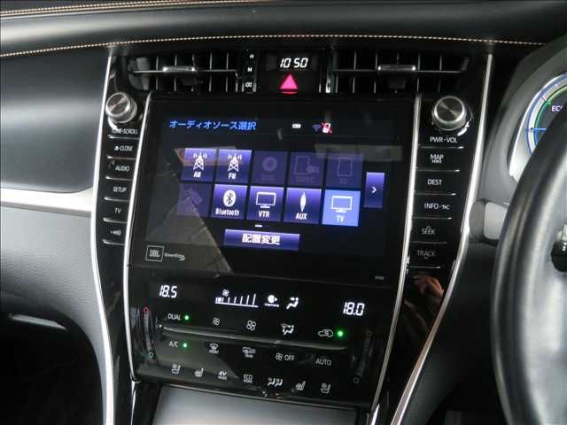 TOYOTA HARRIER HYBRID 2018 Image 31