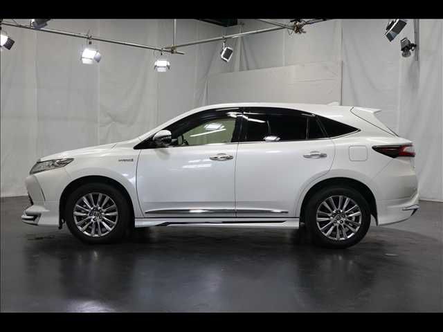 TOYOTA HARRIER HYBRID 2018 Image 31