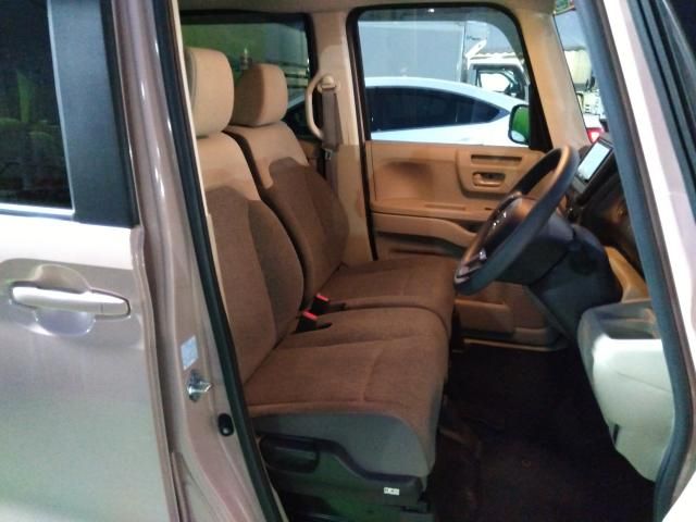 HONDA N BOX 2020 Image 31