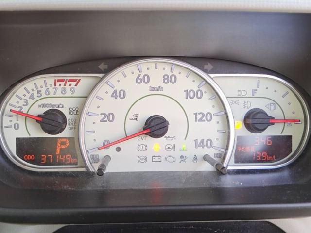 TOYOTA PIXIS SPACE 2015 Image 31