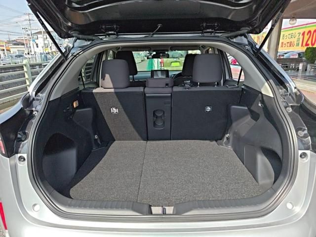 TOYOTA YARIS CROSS HYBRID 2022 Image 31