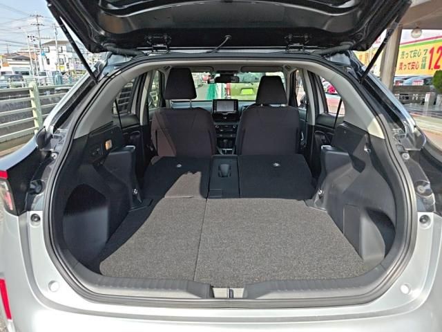 TOYOTA YARIS CROSS HYBRID 2022 Image 31