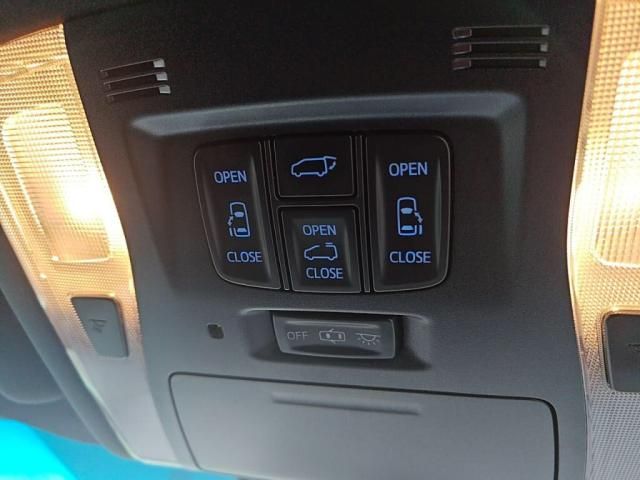 TOYOTA ALPHARD 2017 Image 31