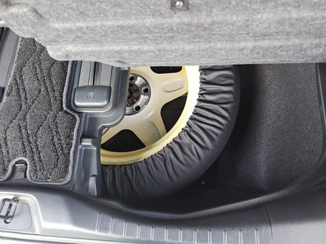 TOYOTA ALPHARD 2017 Image 31