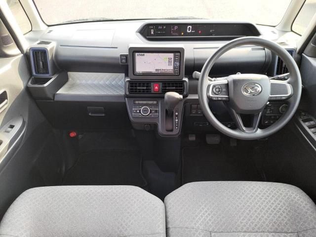 DAIHATSU TANTO 2021 Image 31