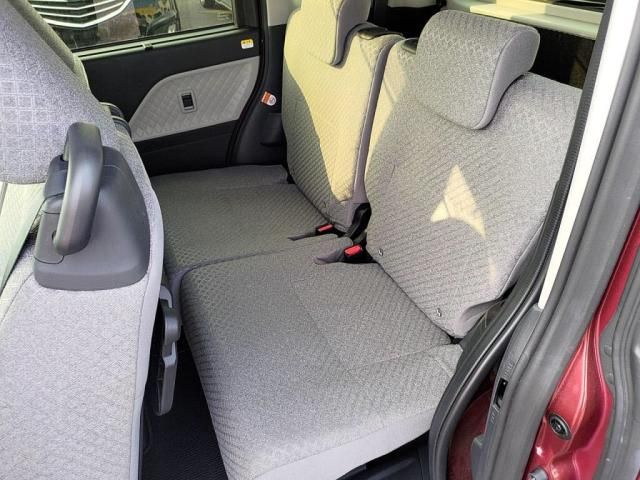 DAIHATSU TANTO 2021 Image 31