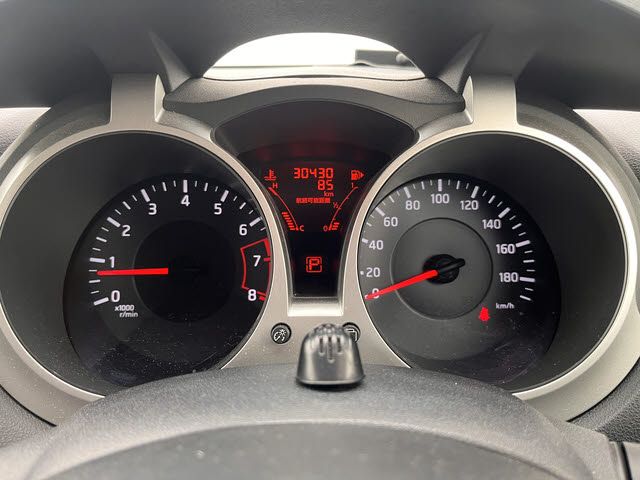 NISSAN JUKE 2010 Image 31