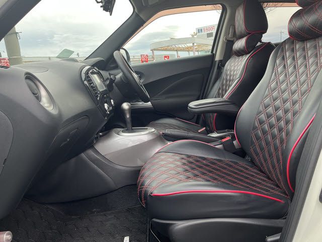 NISSAN JUKE 2010 Image 31