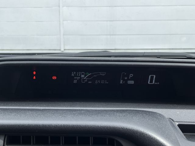 TOYOTA AQUA 2017 Image 31