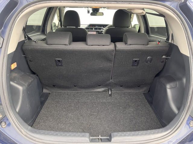 TOYOTA AQUA 2017 Image 31