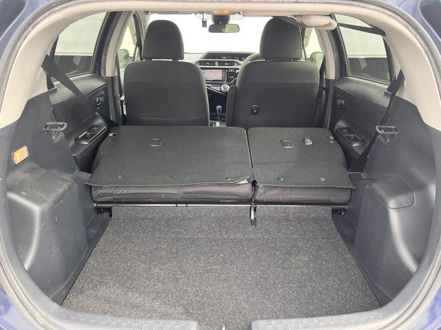 TOYOTA AQUA 2017 Image 31