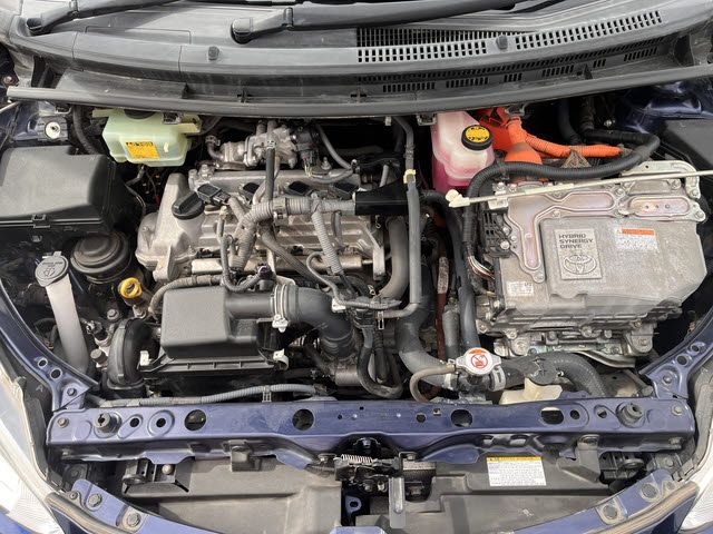 TOYOTA AQUA 2017 Image 31