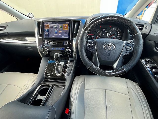TOYOTA VELLFIRE 2016 Image 31