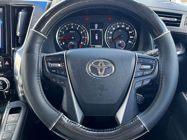 TOYOTA VELLFIRE 2016 Image 31